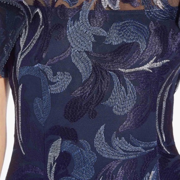 Adrianna Papell EMBROIDERED FLUTTER SLEEVE MIDI SHEATH DRESS IN NAVY MULTI - Picture 5 of 6